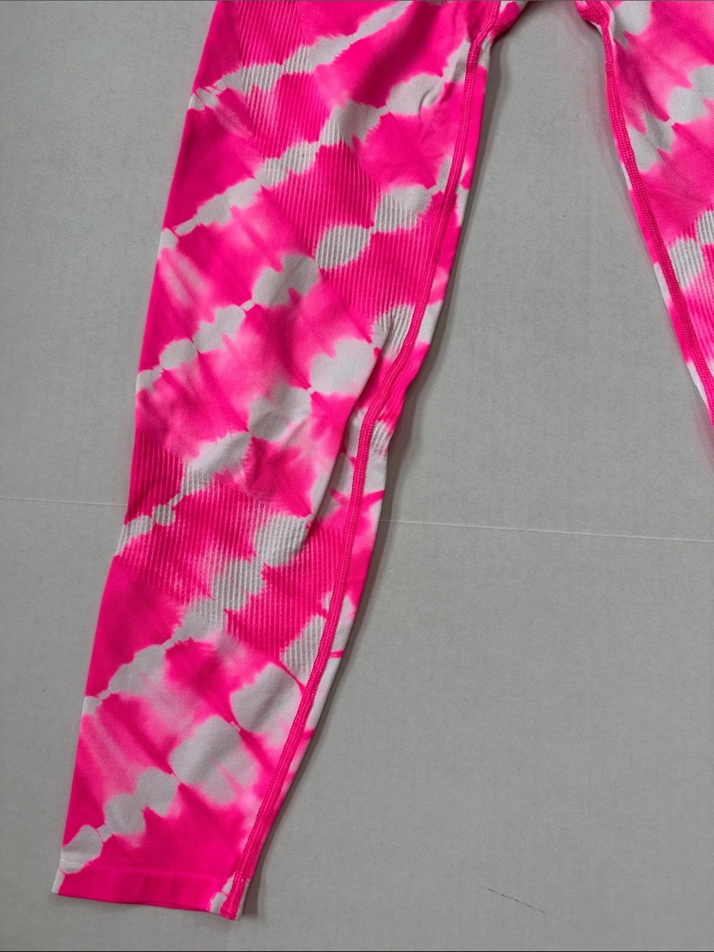 PINK Victorias Secret Seamless Leggings Tie Dye Pink and White size W Large - Picture 5 of 15
